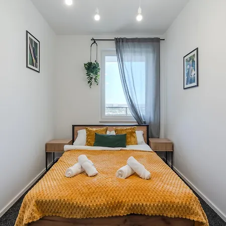 Apartment Lubelska 17th Heaven By Bookinghost